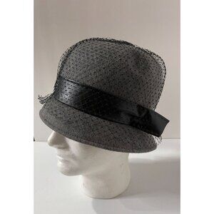 Gray Gatsby Cloche Hat Neumann Endler 100% Wool Gray
